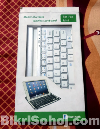 Bluetooth keyboard and wearless charger(combo pack)